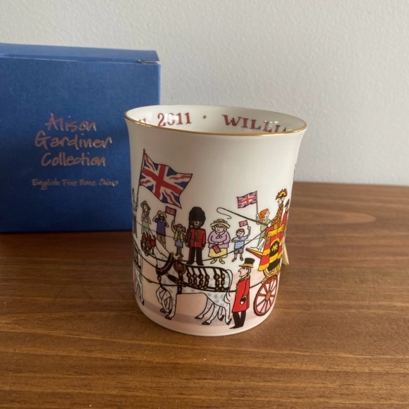 Alison Gardiner Collection - William & Kate - Picture 4 of 7